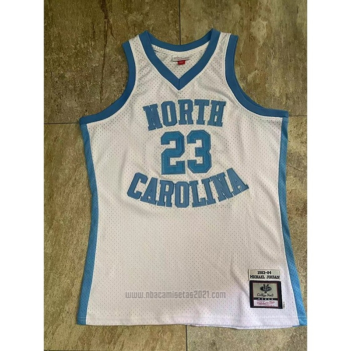 Camiseta NCAA North Carolina Tar Heels Michael Jordan #23 Mitchell & Ness 1983-84 Blanco